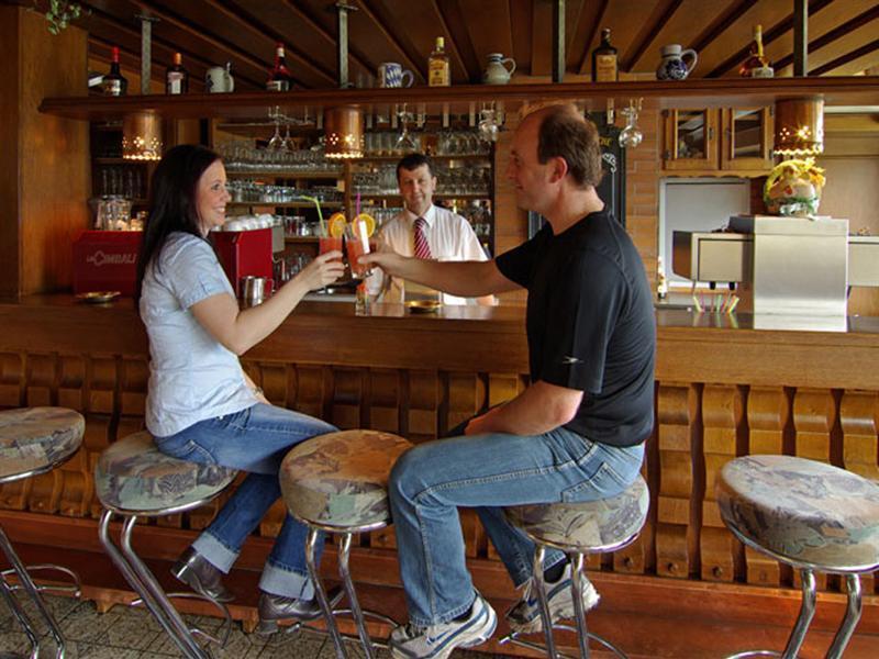 Hotel Hubertus Fugen Bagian luar foto